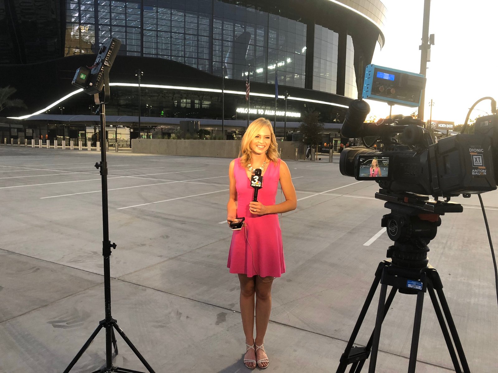 Lauren Clark Leaves Ksnvlas Vegas Broadcast History And Current Affairs 